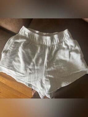 Aerie Go-To sweatshorts size xs gray